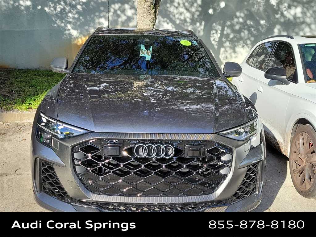 Thumbnail: 2025 Audi RS Q8 - 9