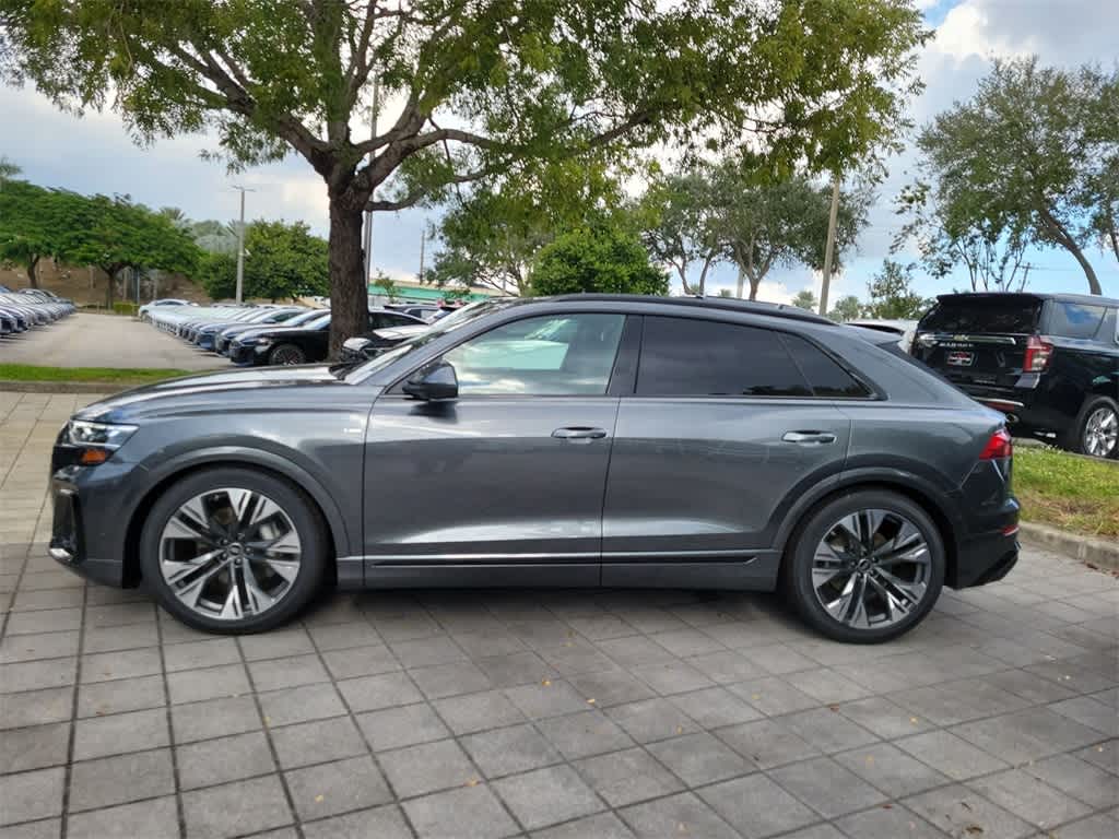 Thumbnail: 2026 Audi Q8 - 11