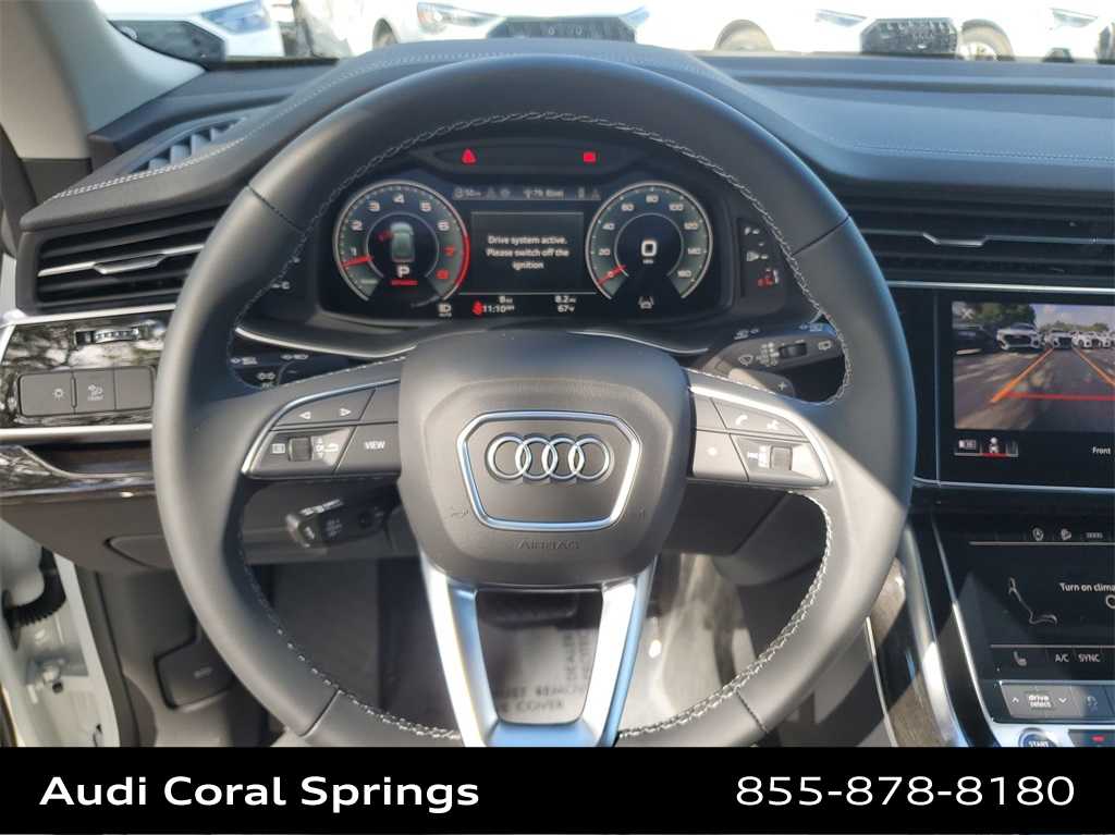 Thumbnail: 2025 Audi Q8 - 23