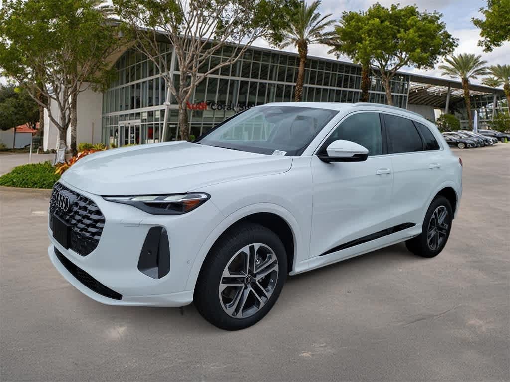 Thumbnail: 2025 Audi Q5 - 1