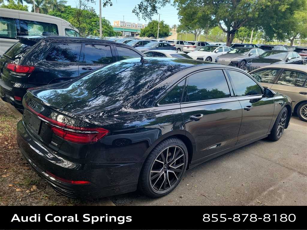 Thumbnail: 2021 Audi A8 - 10