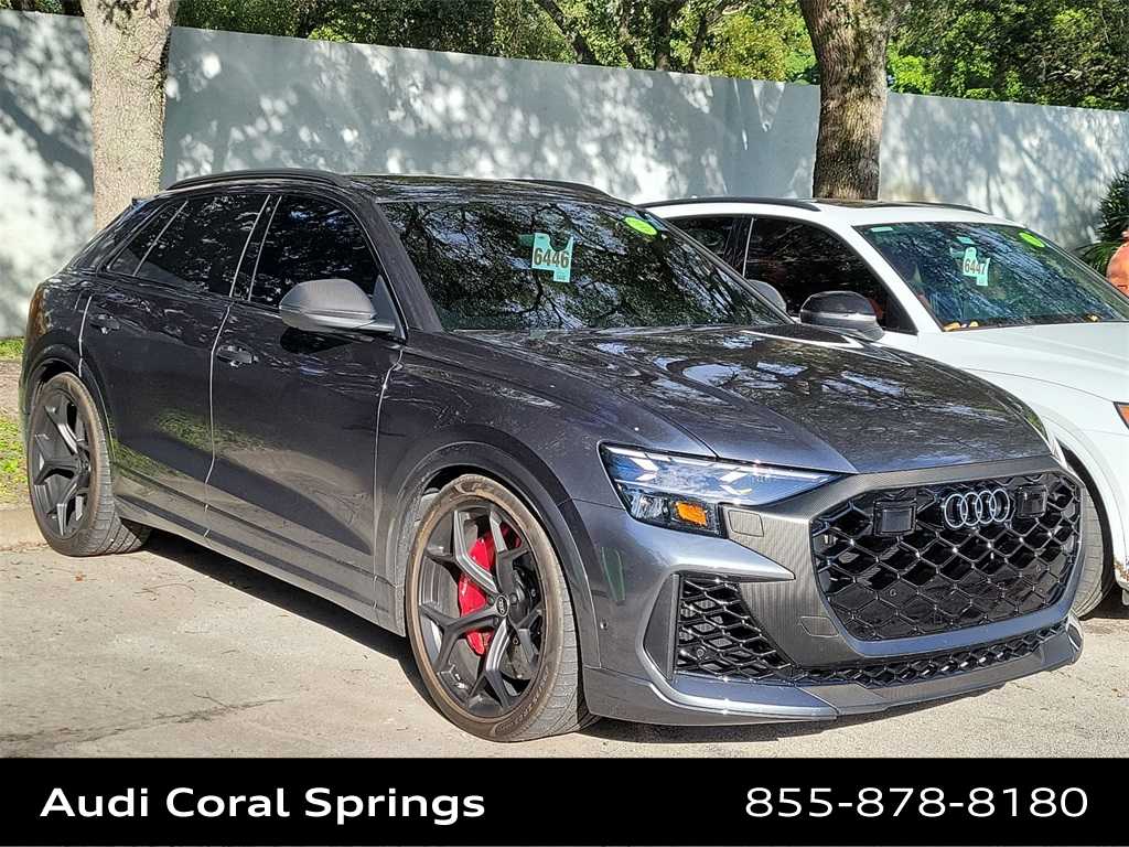 Thumbnail: 2025 Audi RS Q8 - 12