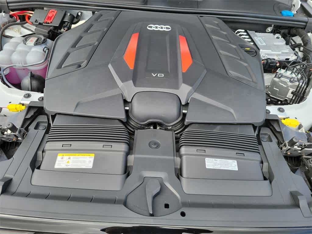 Thumbnail: 2026 Audi SQ7 - 9