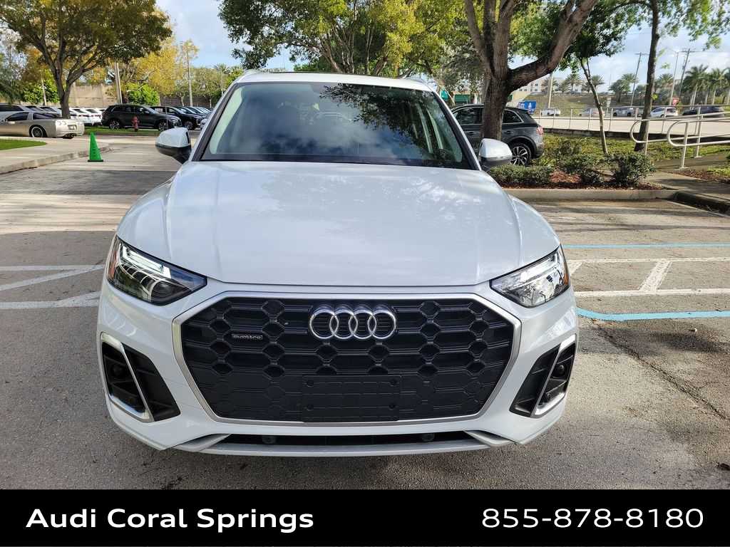 Thumbnail: 2023 Audi Q5 - 3