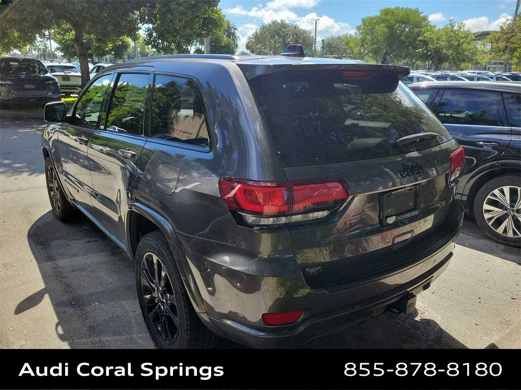 Thumbnail: 2020 Jeep Grand Cherokee - 21