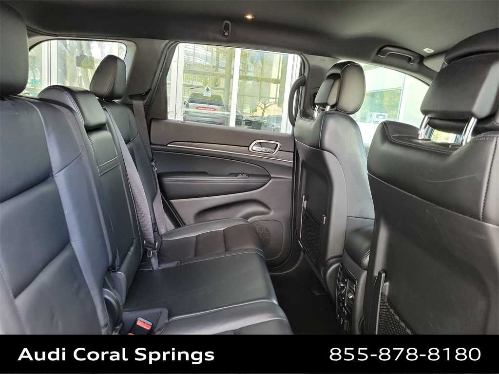 Thumbnail: 2019 Jeep Grand Cherokee - 21