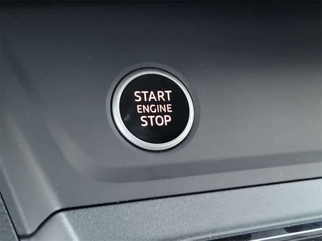 Thumbnail: 2025 Audi Q3 - 27