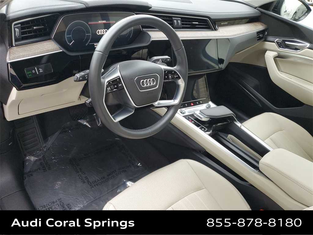 Thumbnail: 2024 Audi Q8 e-tron - 10