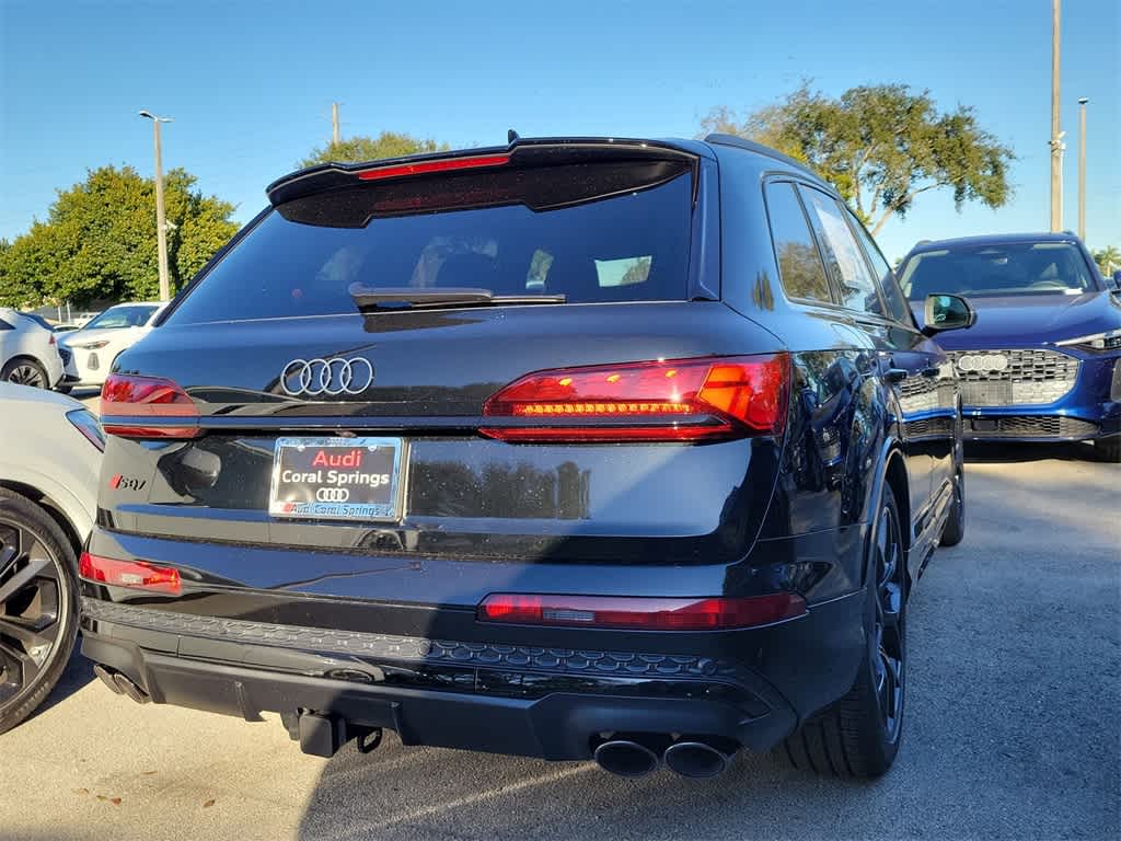 Thumbnail: 2026 Audi SQ7 - 4