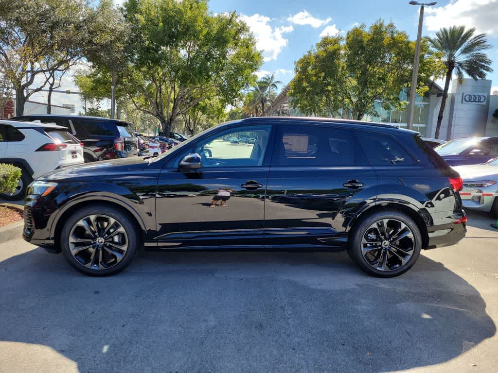 Thumbnail: 2026 Audi Q7 - 5