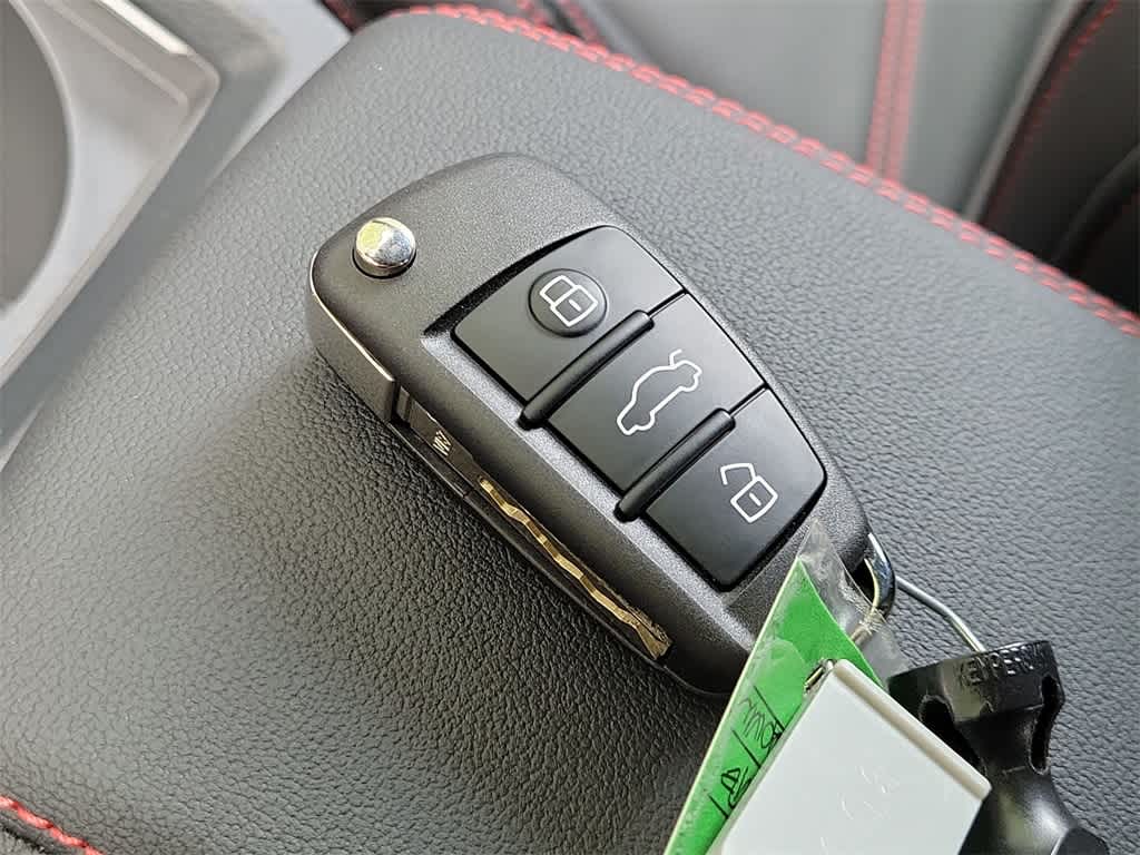 Thumbnail: 2025 Audi Q3 - 28