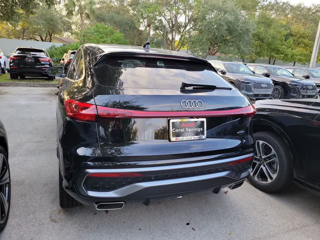 Thumbnail: 2025 Audi Q5 - 3