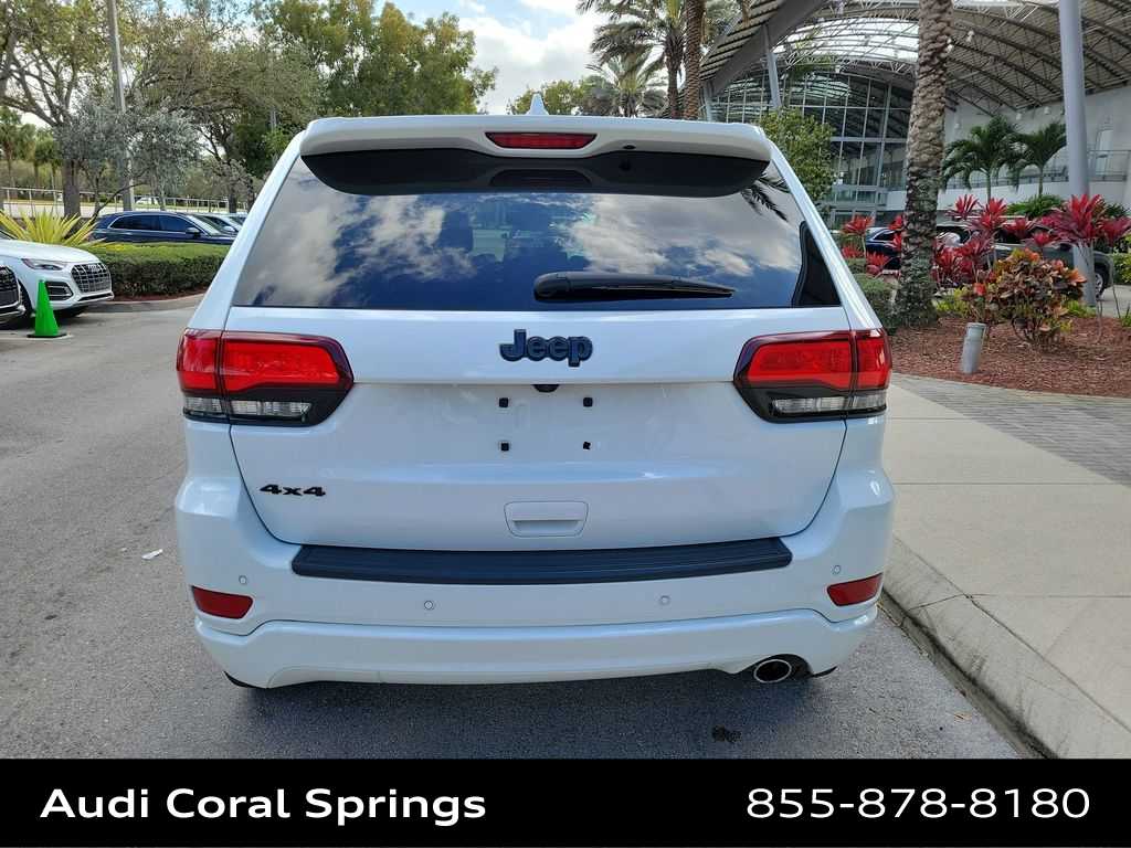 Thumbnail: 2019 Jeep Grand Cherokee - 7
