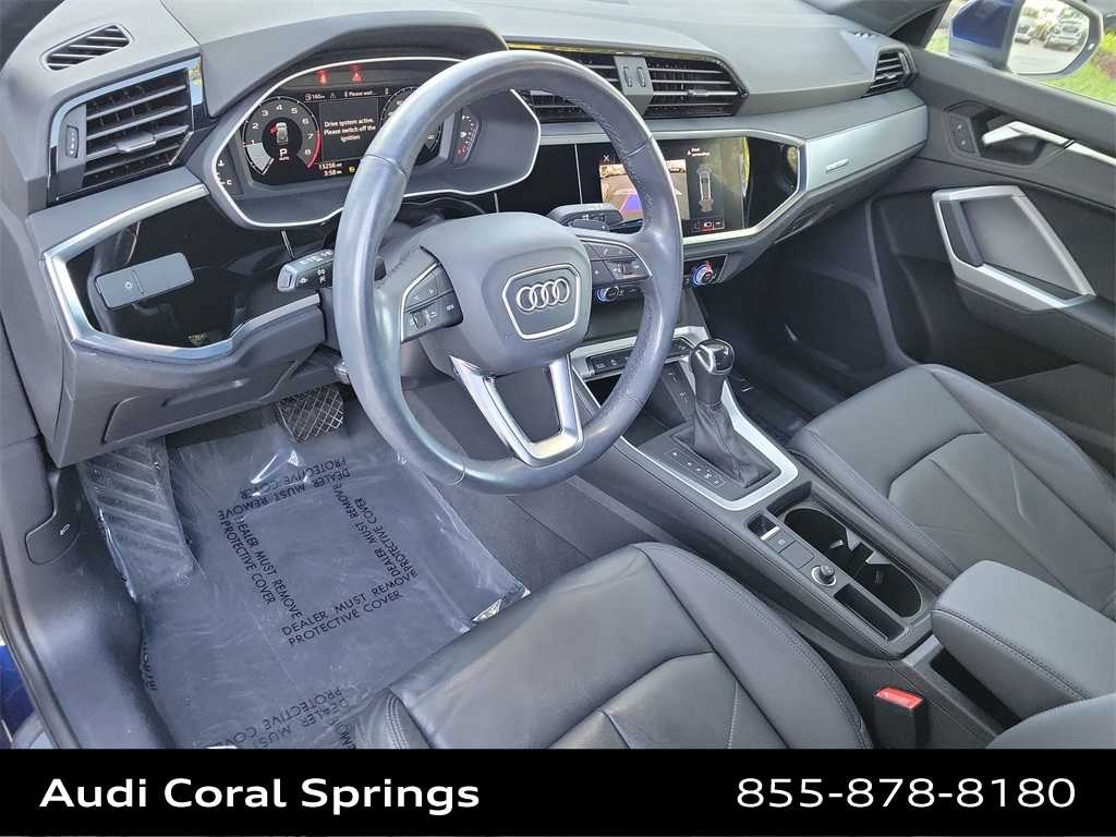 Thumbnail: 2022 Audi Q3 - 10