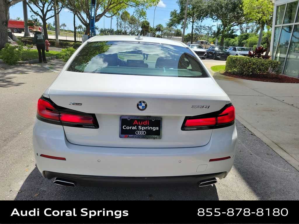 Thumbnail: 2021 BMW 5 Series - 7