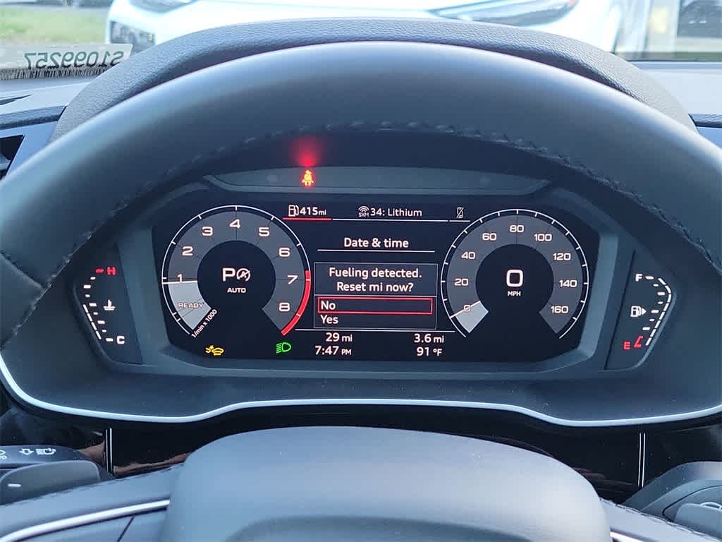 Thumbnail: 2025 Audi Q3 - 18