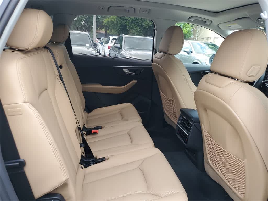2025 Audi Q7 Premium Plus 21