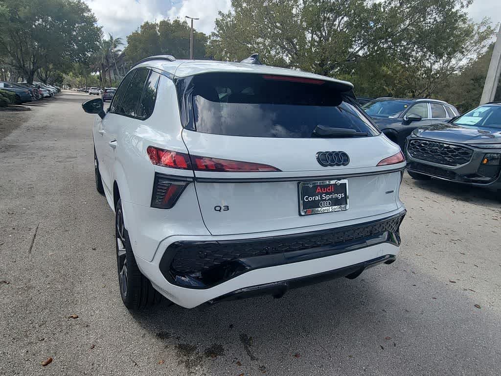 Thumbnail: 2026 Audi Q3 - 6
