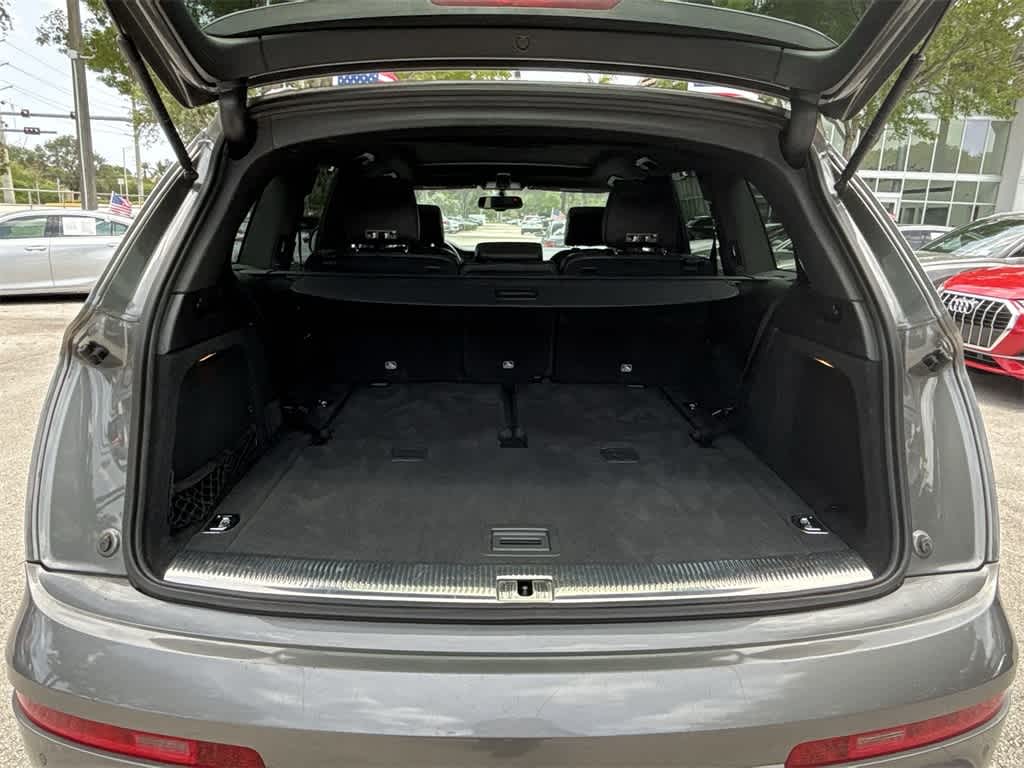 2015 Audi Q7 Prestige 33