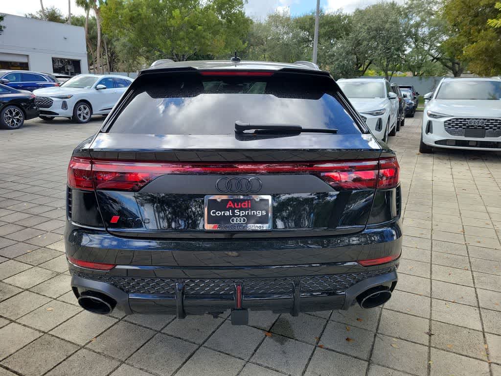 Thumbnail: 2026 Audi RS Q8 - 7