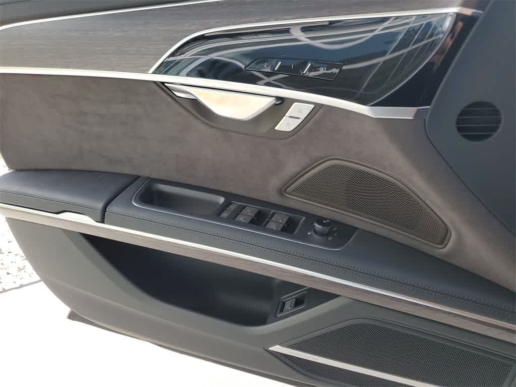 Thumbnail: 2025 Audi A8 - 27