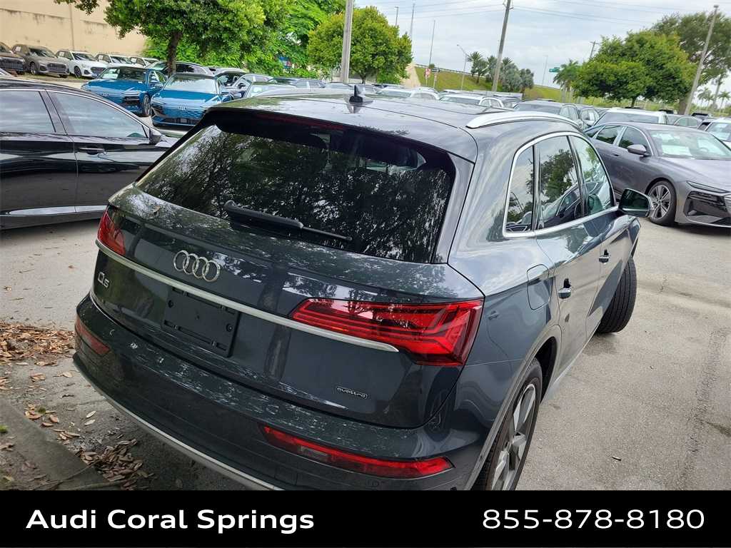 Thumbnail: 2023 Audi Q5 - 10