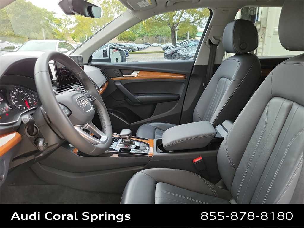 Thumbnail: 2023 Audi Q5 - 19