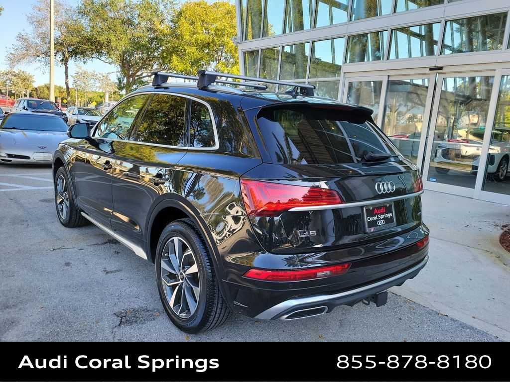 Thumbnail: 2023 Audi Q5 - 6