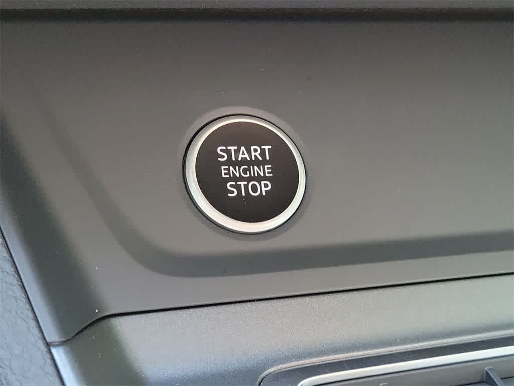 Thumbnail: 2025 Audi Q3 - 27