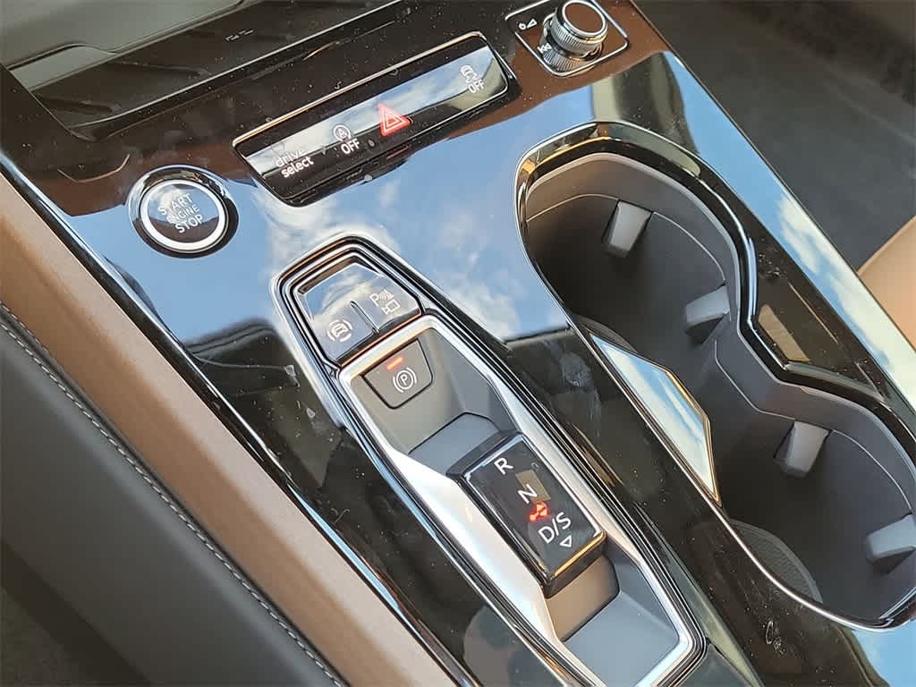 Thumbnail: 2025 Audi A5 - 25