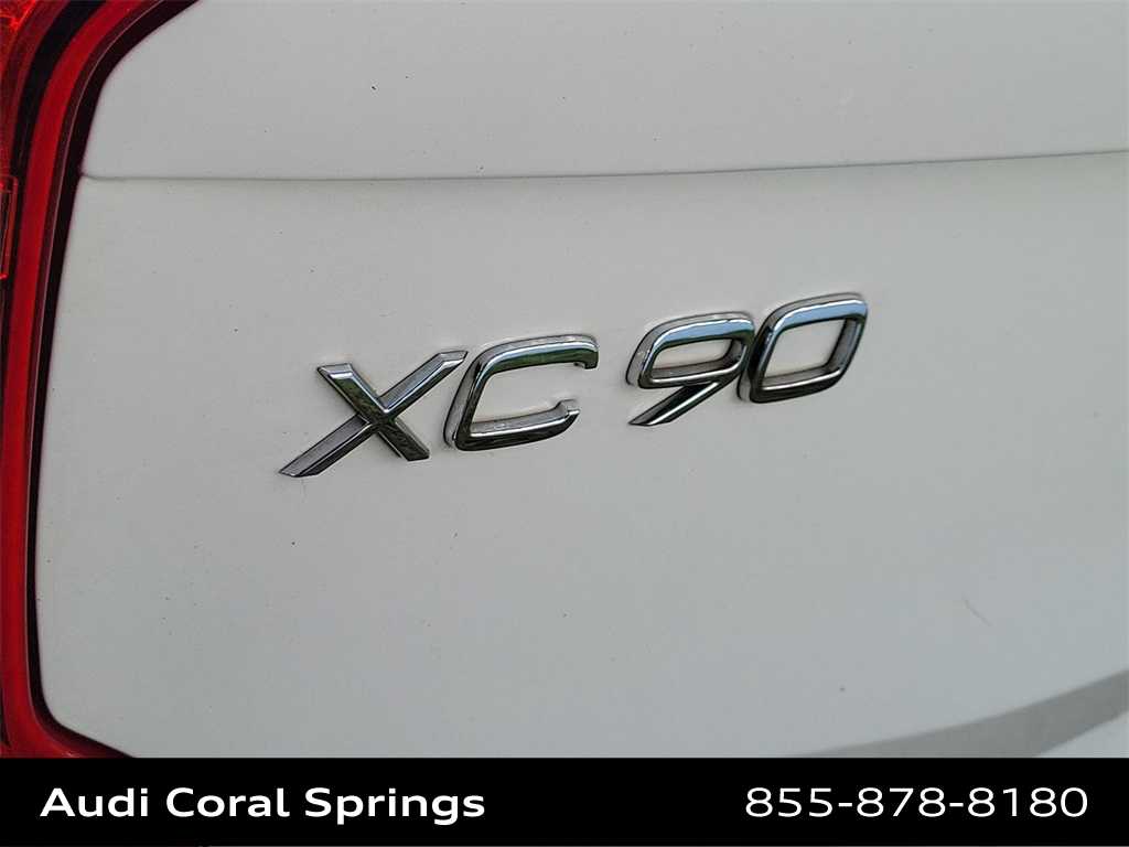 Thumbnail: 2017 Volvo XC90 - 29