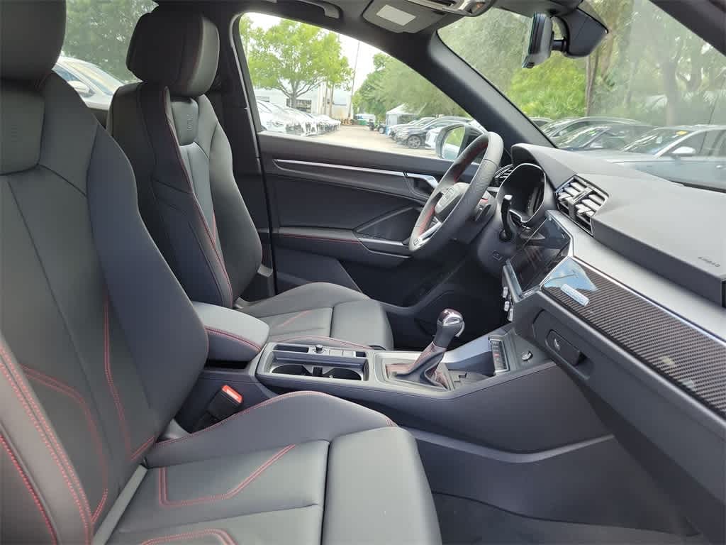 Thumbnail: 2025 Audi Q3 - 14