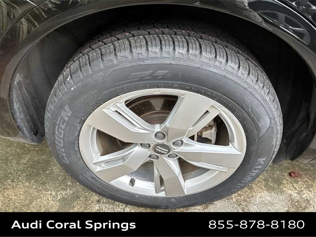 2018 Audi Q5 e Premium Plus 18