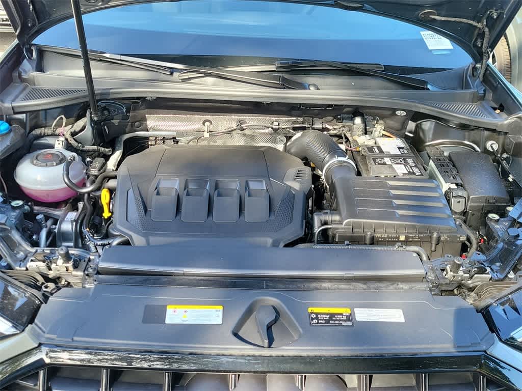 Thumbnail: 2025 Audi Q3 - 9