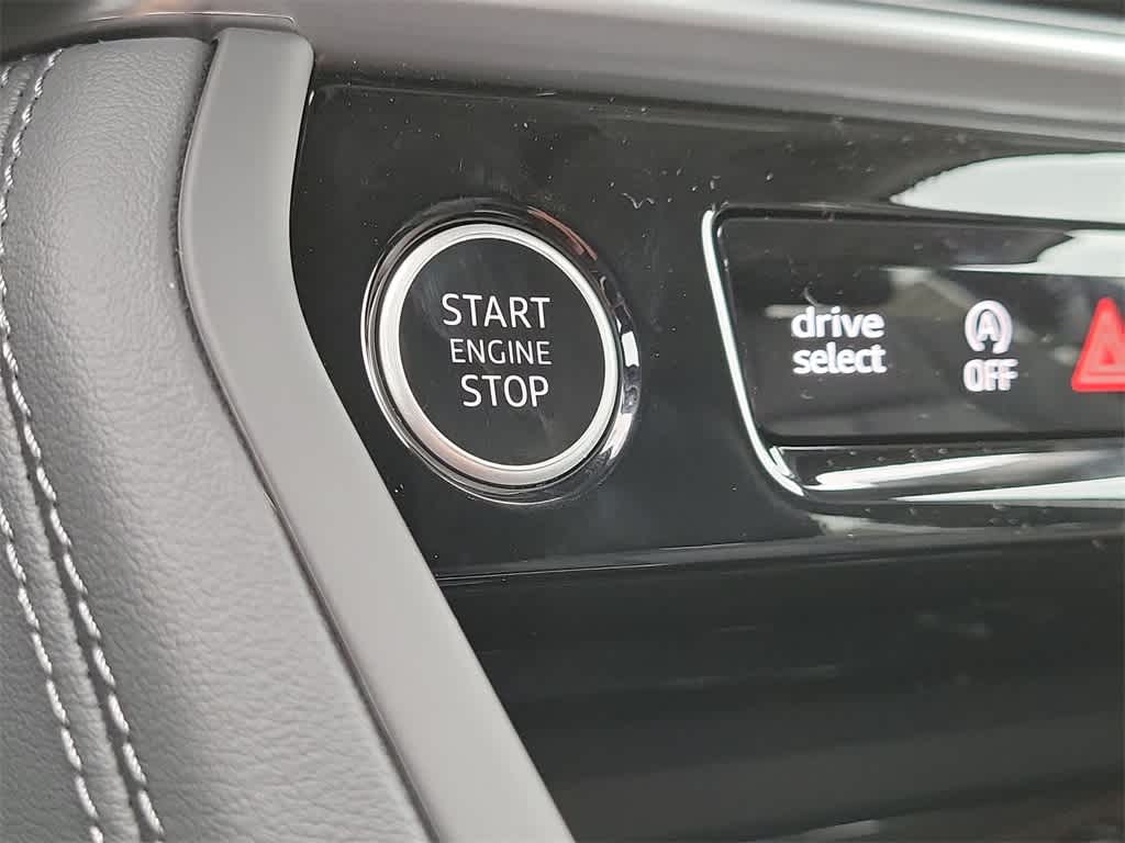 Thumbnail: 2025 Audi Q5 - 19