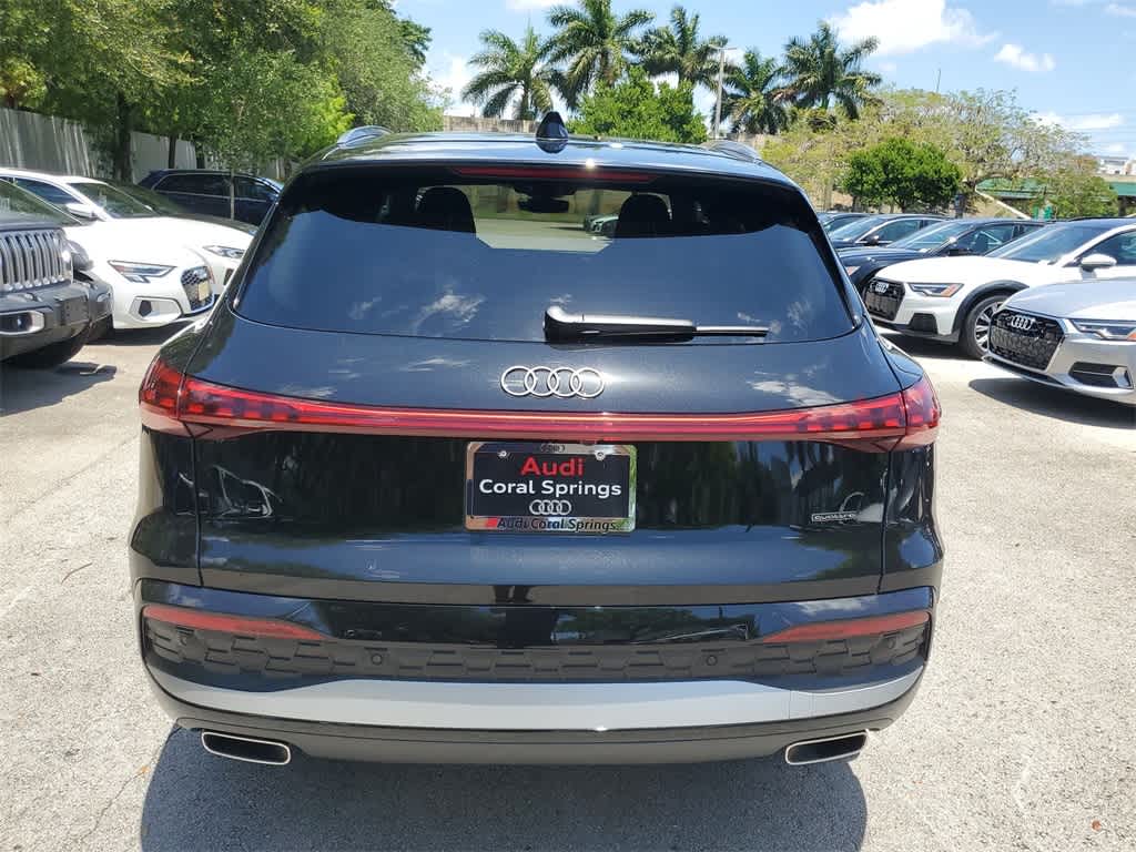 Thumbnail: 2025 Audi Q5 - 13