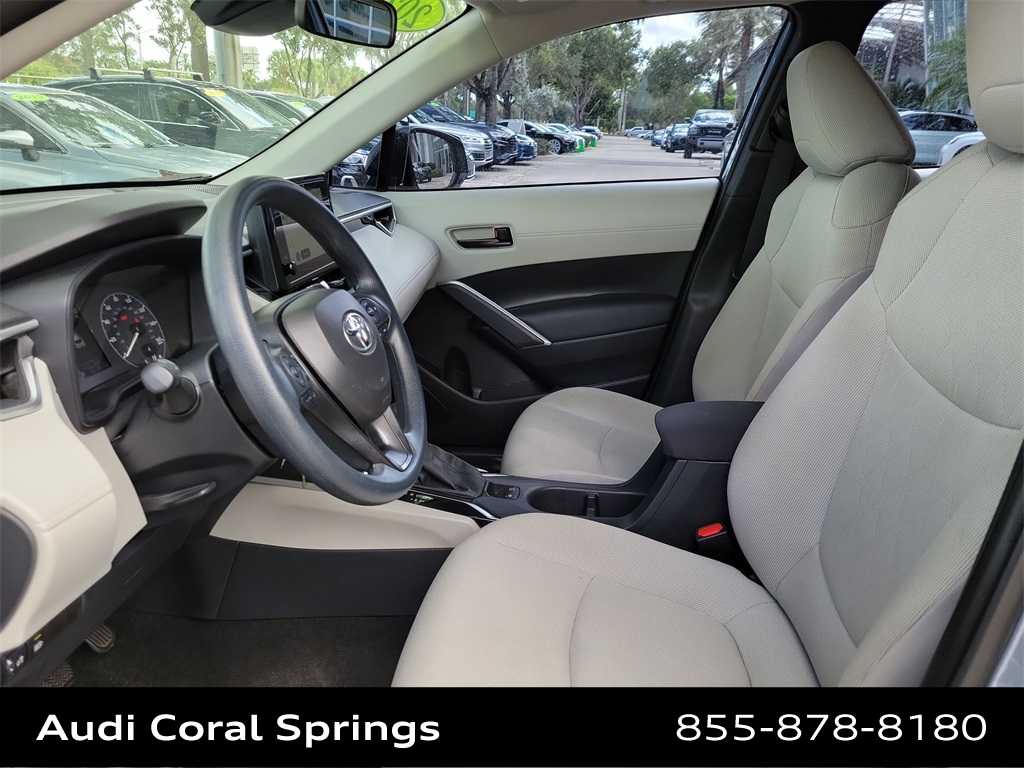 Thumbnail: 2024 Toyota Corolla Cross - 11