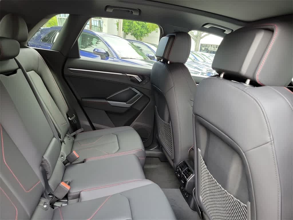 Thumbnail: 2025 Audi Q3 - 13