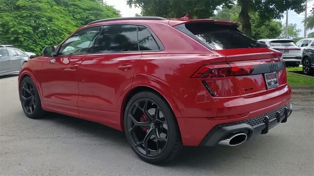 Thumbnail: 2025 Audi RS Q8 - 6