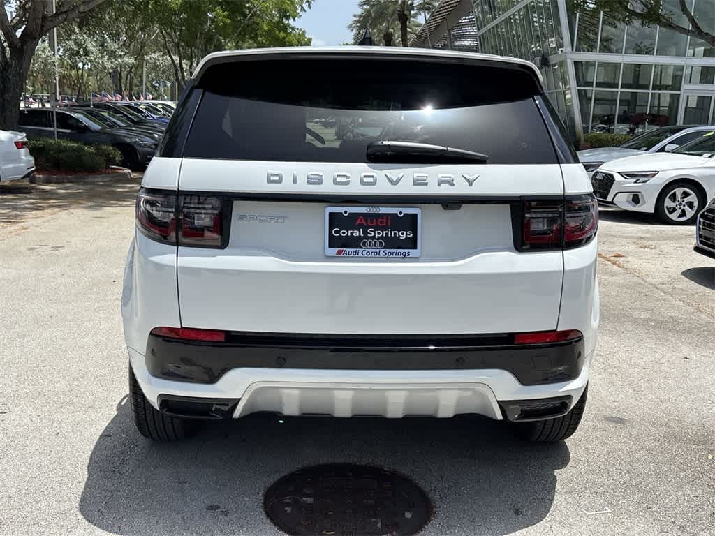 2024 Land Rover Discovery Sport S 19