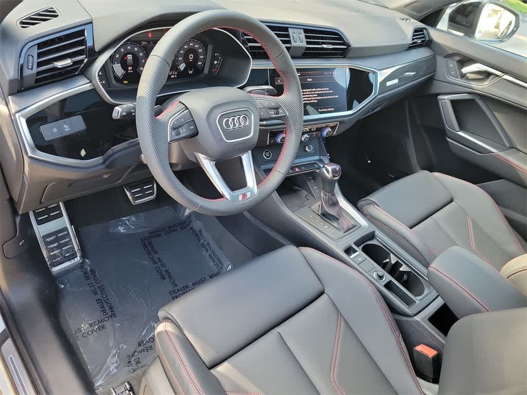 Thumbnail: 2025 Audi Q3 - 2