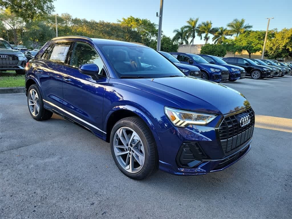 New 2025 Audi Q3 45 S line Premium SUV