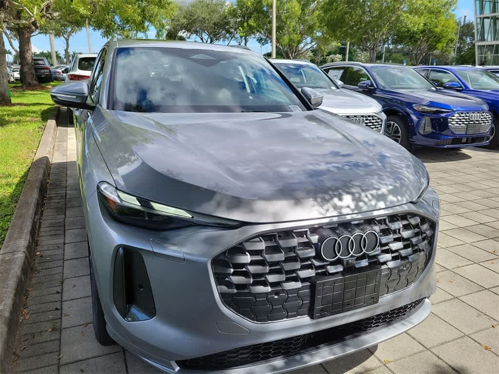 Thumbnail: 2025 Audi Q5 - 6