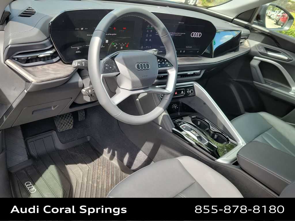 Thumbnail: 2025 Audi Q5 - 10