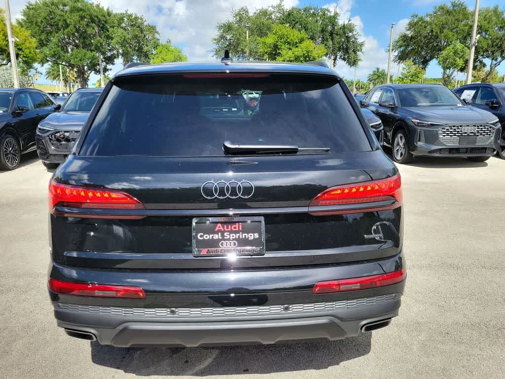 Thumbnail: 2026 Audi Q7 - 7