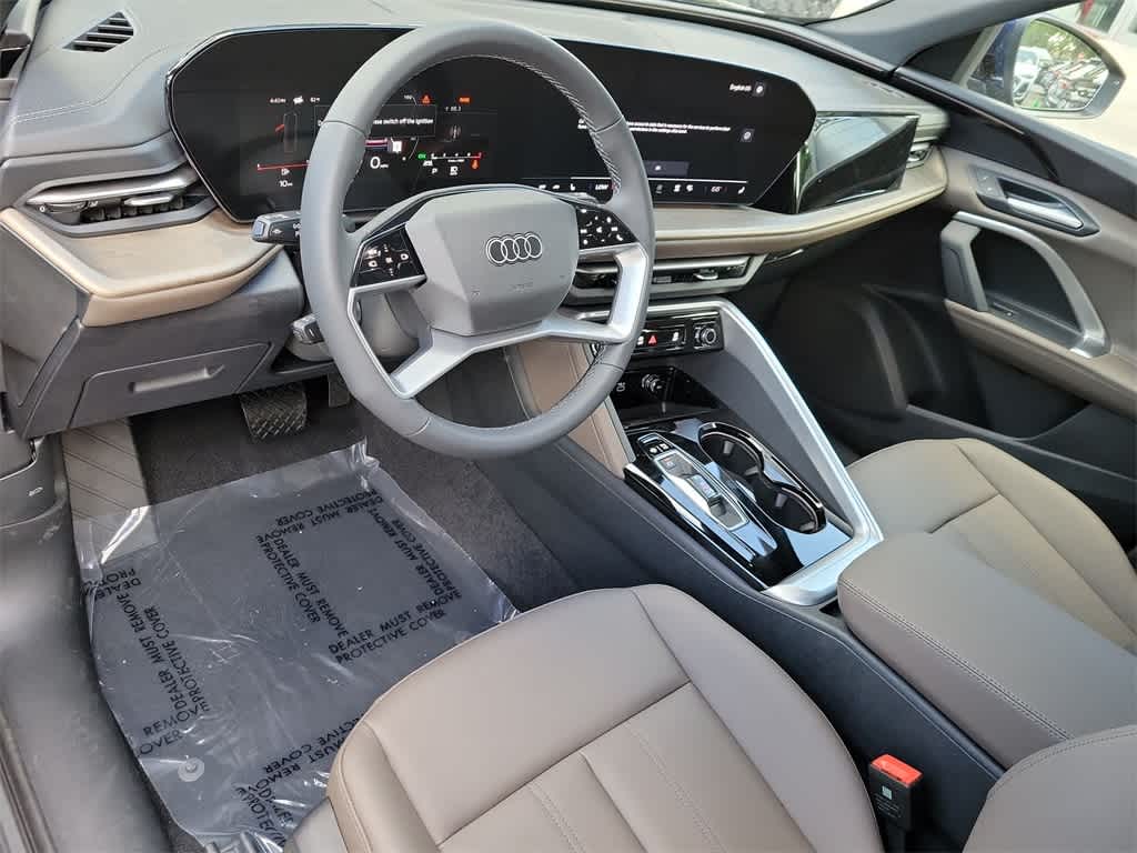 Thumbnail: 2025 Audi Q5 - 10