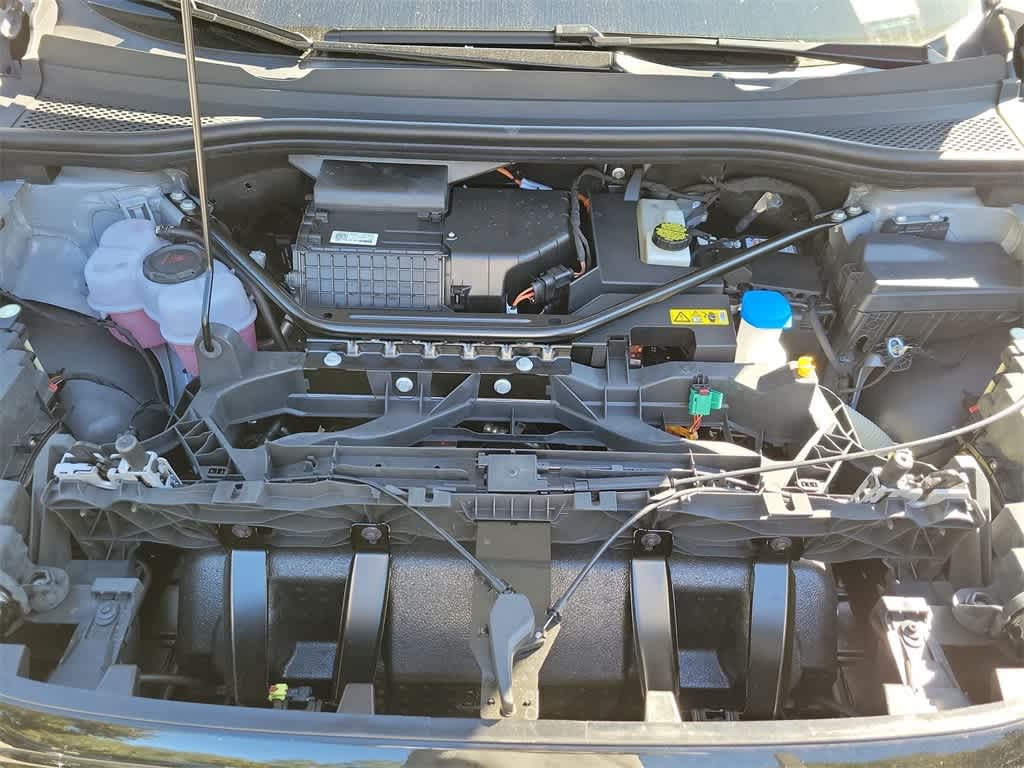 Thumbnail: 2026 Audi Q4 e-tron - 9