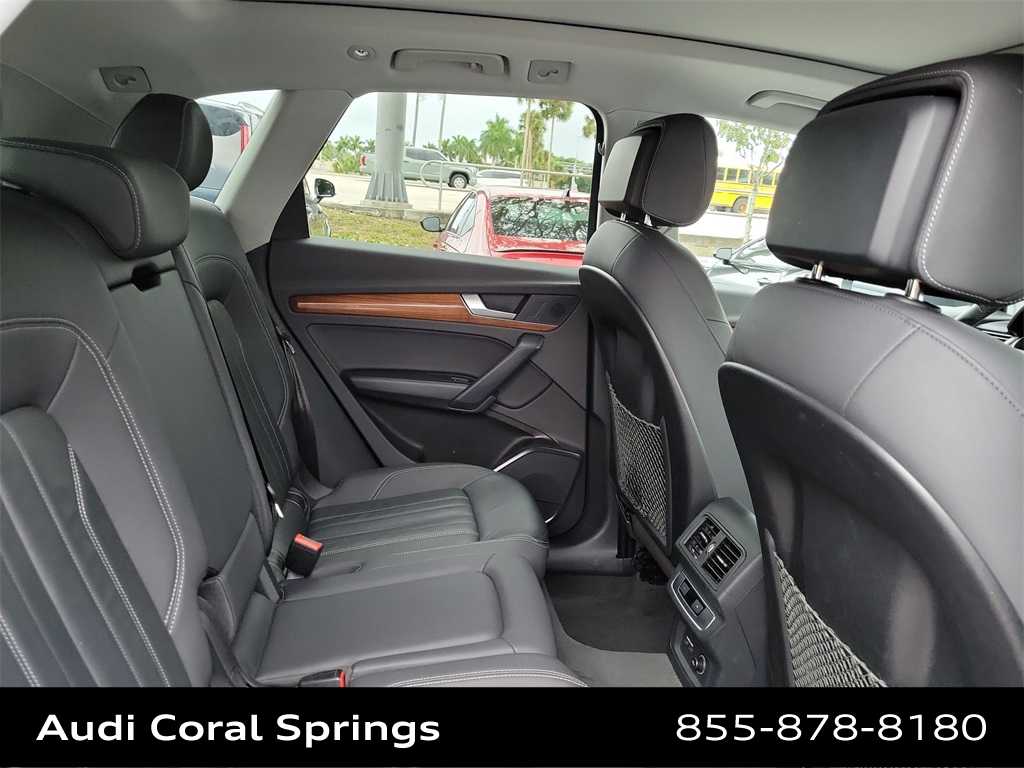 Thumbnail: 2023 Audi Q5 - 21