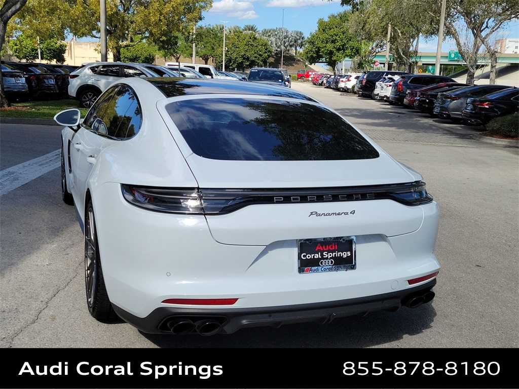 Thumbnail: 2022 Porsche Panamera - 12