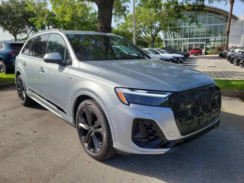 Thumbnail: 2026 Audi Q7 - 6